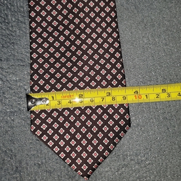 Brown Tie with Small Pink and White Pattern New - Picture 5 of 8